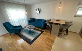 Apartment Mv